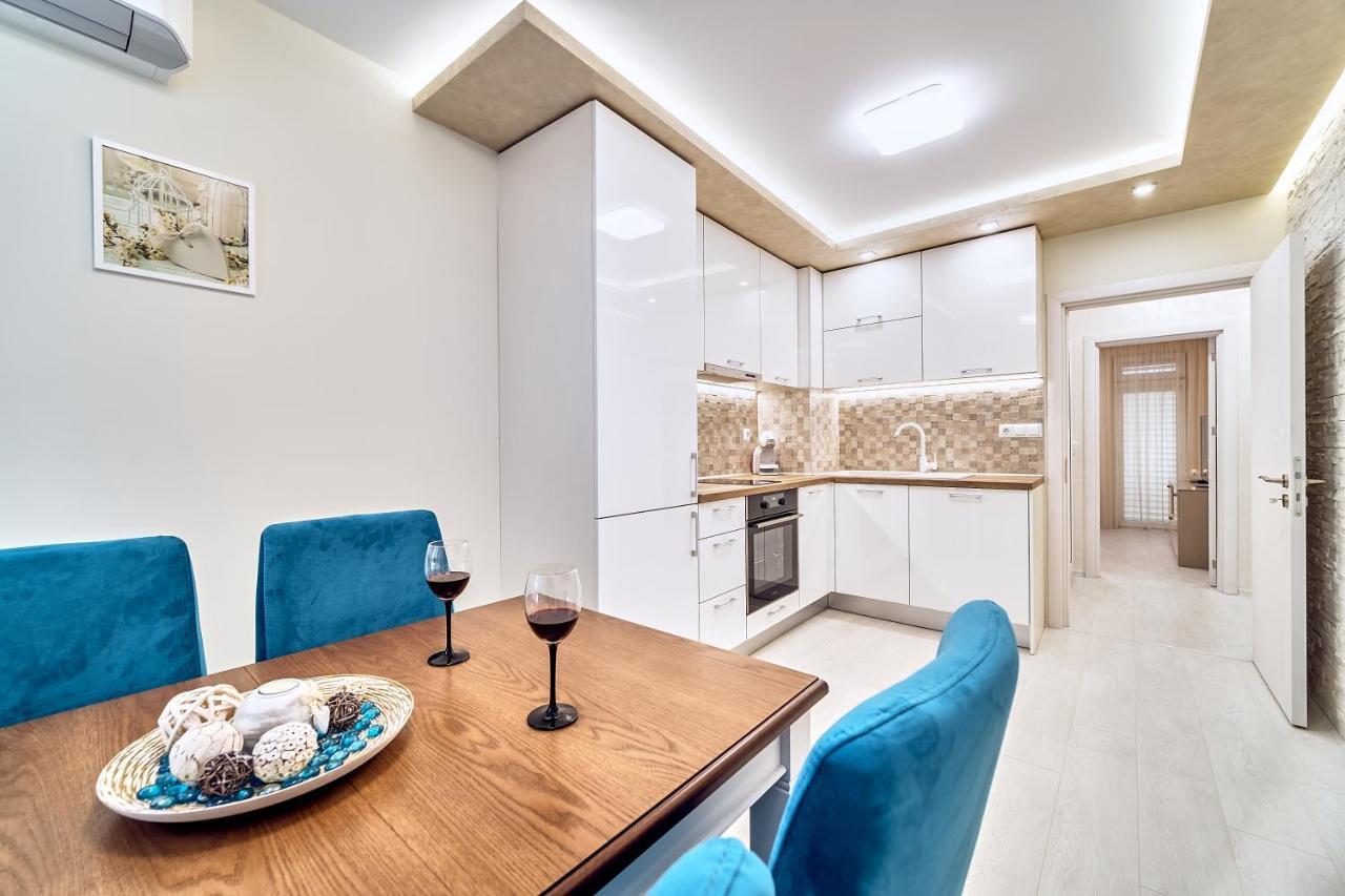 Апартамент S Apart Varna Exterior foto